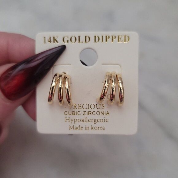Jewelry - Gold plated Hoops